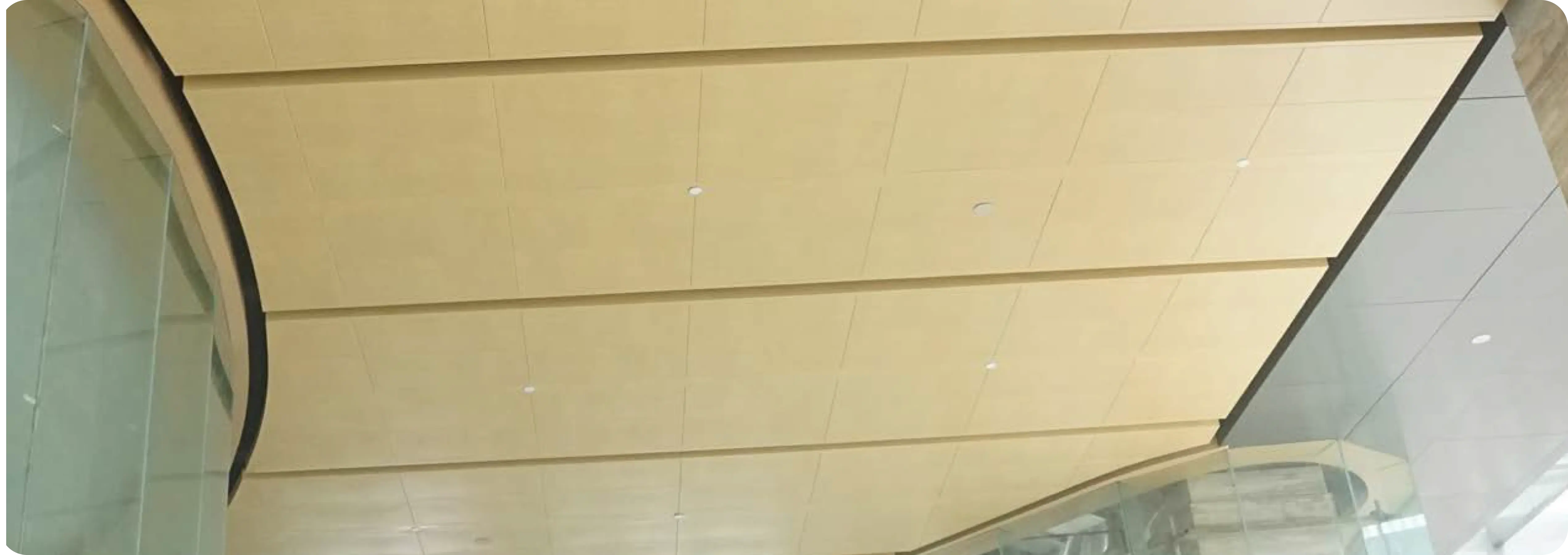 Metal Ceiling Snap-in: Plafon Metal dengan Sistem Kunci Praktis